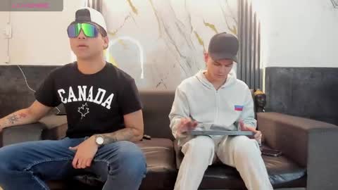 friends online show from April 16, 4:12 am