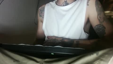 Snapshot of stivenunivers996 chatting on December 23, 7:06 am stiven online show from December 23, 7:06 am