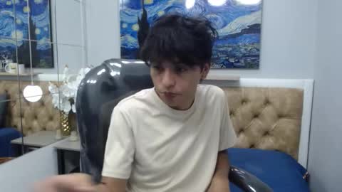 Stiwen online show from February 17, 1:54 pm