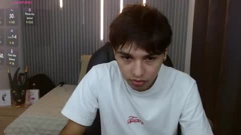 Stiwen online show from June 18, 1:49 pm