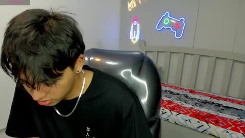 Stiwen online show from October 30, 3:57 pm