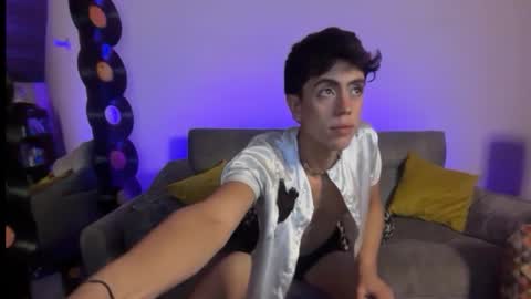 Stolas online show from February 11, 1:21 am