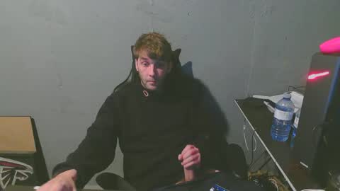 stonedpanda77 online show from December 22, 1:45 am