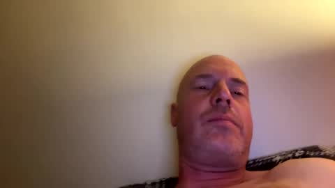 Stoodley22 online show from May 1, 5:48 pm