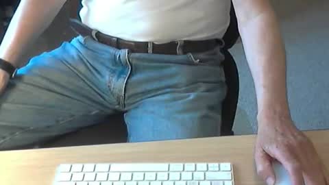 Dave online show from July 4, 6:33 pm