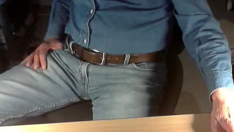 Dave online show from March 17, 2:08 pm