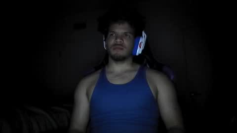 Snapshot of str8dj chatting on October 15, 8:33 am Dj online show from October 15, 8:33 am