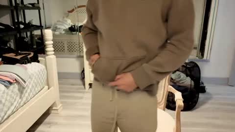 str8whiteboy21 online show from May 11, 1:18 am