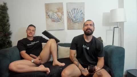 straight__friends online show from March 18, 2:31 pm