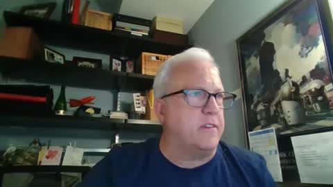 Snapshot of strkgforyou chatting on September 17, 5:36 pm Stroking For You online show from September 17, 5:36 pm