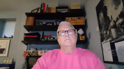 Snapshot of strkgforyou chatting on October 16, 9:56 pm Stroking For You online show from October 16, 9:56 pm