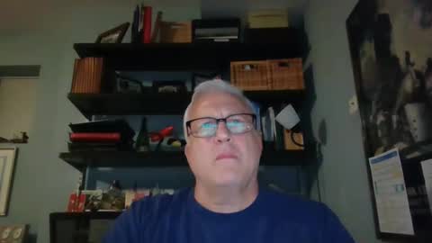 Snapshot of strkgforyou chatting on October 5, 3:54 am Stroking For You online show from October 5, 3:54 am