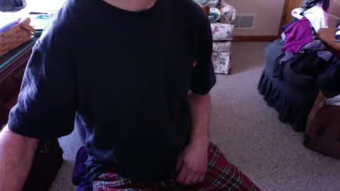 Snapshot of strokerace4020 chatting on February 22, 1:34 pm strokerace4020 online show from February 22, 1:34 pm