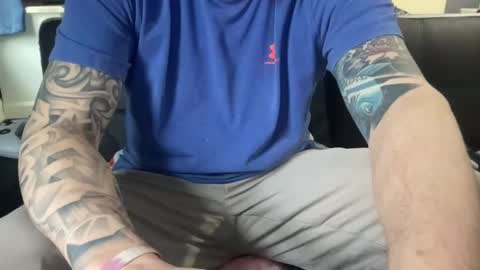 stroking33again online show from February 4, 7:00 pm