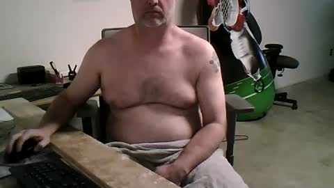 strokingdragon48 online show from March 4, 5:34 pm