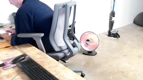 strokingdragon48 online show from November 18, 4:44 pm