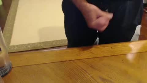 stromg2000 online show from April 1, 6:16 pm