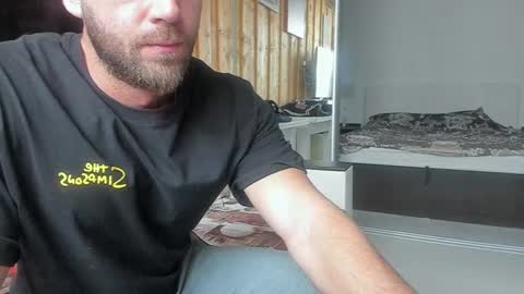 Strong Arni online show from February 19, 7:28 am