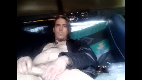 Snapshot of stuntcockdouble chatting on February 13, 7:52 pm stuntcockdouble online show from February 13, 7:52 pm