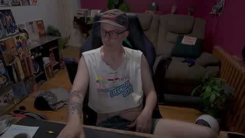 Buck Nunchuck online show from May 20, 4:08 am
