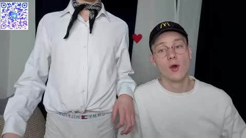 Kevin online show from April 18, 7:07 pm