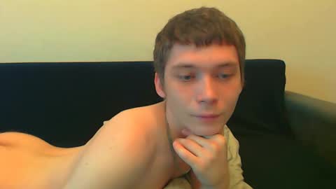 Snapshot of sugarrebit chatting on October 1, 4:05 am Sugarbutter  online show from October 1, 4:05 am