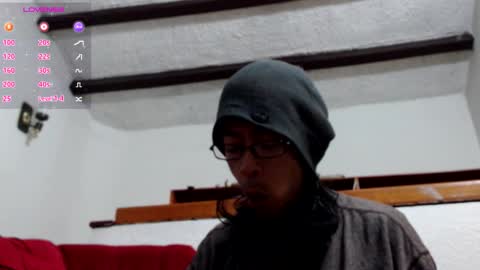 suggabrown_ online show from January 9, 11:04 am