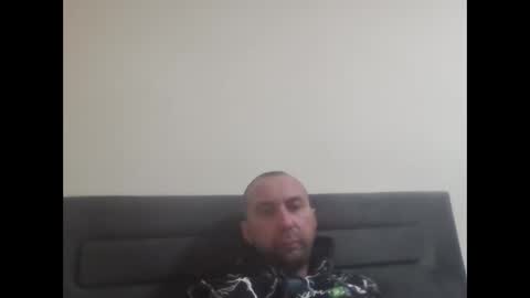 super42835015 online show from January 5, 6:00 pm