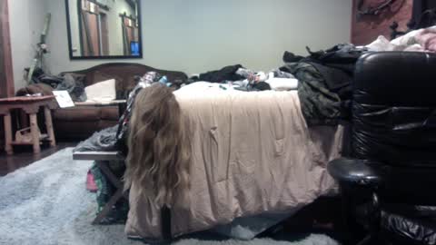 Snapshot of superd512 chatting on February 12, 9:10 am Guero Cash online show from February 12, 9:10 am