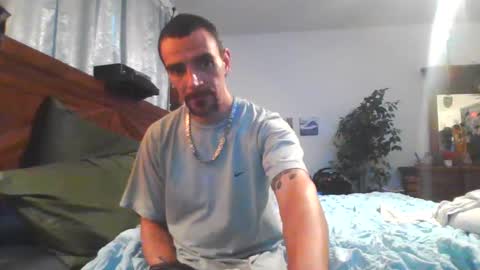 Snapshot of superd512 chatting on September 25, 12:48 pm Guero Cash online show from September 25, 12:48 pm