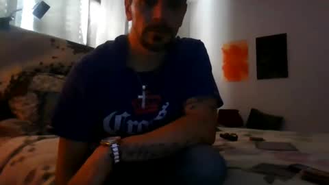 Snapshot of superd512 chatting on January 12, 5:54 pm Guero Cash online show from January 12, 5:54 pm