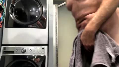 Superfine0008 online show from December 8, 7:58 am