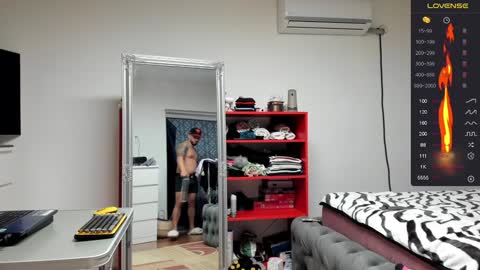 supermanboyxxl online show from January 9, 1:29 am