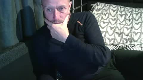 ArnSwart online show from July 23, 9:23 pm