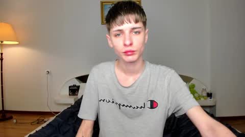 kira online show from December 21, 11:56 pm