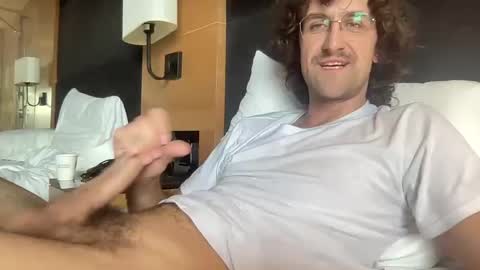 Terence online show from September 27, 7:12 pm