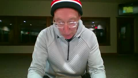 sweetdiamondsxxx online show from February 21, 12:33 am