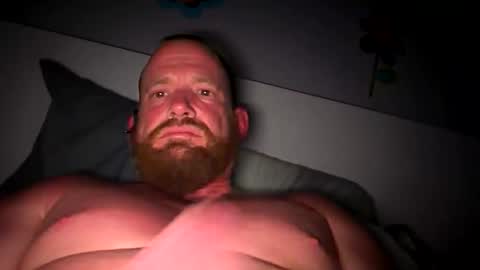 WeAim2PZzz online show from December 21, 9:06 am