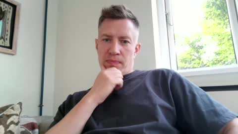 sweetsinner83 online show from June 11, 7:23 pm