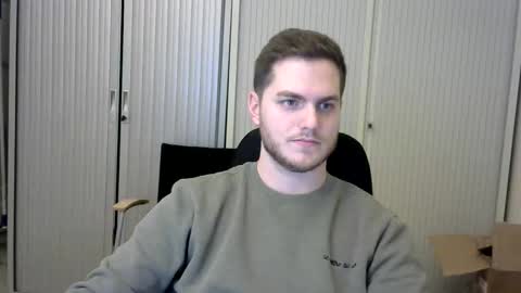 syl092 online show from January 7, 4:16 pm