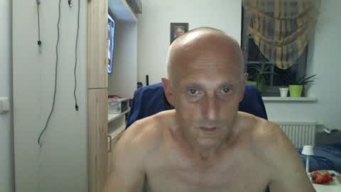 sylverstart92 online show from June 27, 8:36 pm