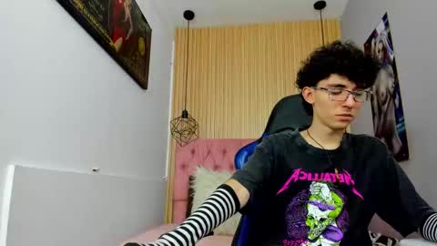 Syriussz online show from February 22, 7:37 pm