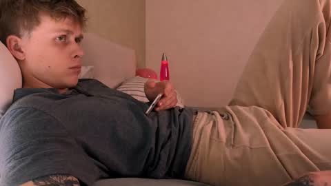 Snapshot of talkinghead7 chatting on September 28, 7:56 pm Colin online show from September 28, 7:56 pm