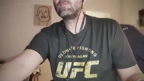 Aligator online show from January 11, 9:46 pm