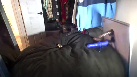 tallchocmilk online show from October 12, 1:05 pm