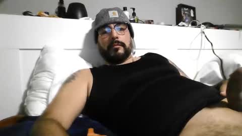 talllatino310 online show from December 2, 4:37 am