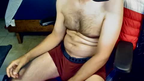 Snapshot of talltannhandsome chatting on September 25, 3:00 pm talltannhandsome online show from September 25, 3:00 pm