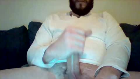 Snapshot of tanlines85 chatting on December 30, 2:08 pm Help Me Edge online show from December 30, 2:08 pm