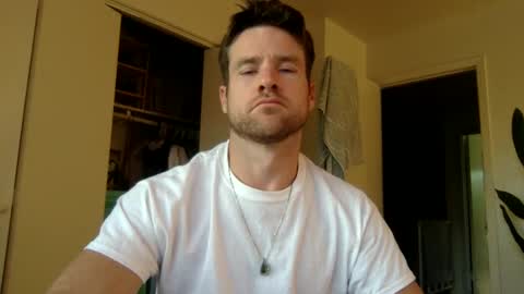 Dr. Love online show from September 26, 11:57 pm