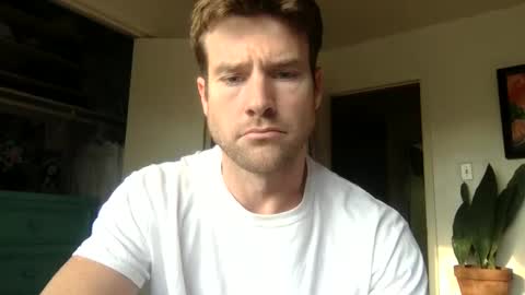 Dr. Love online show from November 19, 9:58 pm